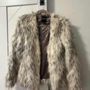Me Jane Faux Fur Teddy Jacket in Cream and Brown